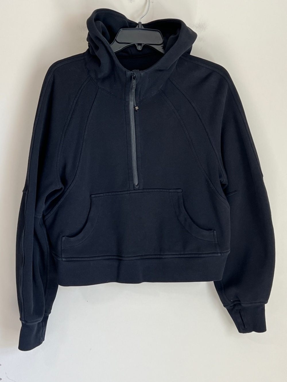 Lululemon Cropped Scuba Hoodie Black Womens XS/S‎
